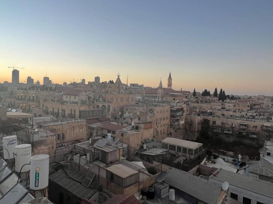 Very Nice Apartment With View Of All The Old City Jerusalem Eksteriør billede